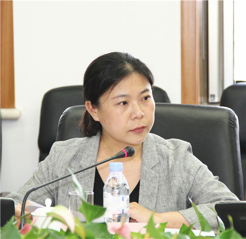 赵莹.jpg