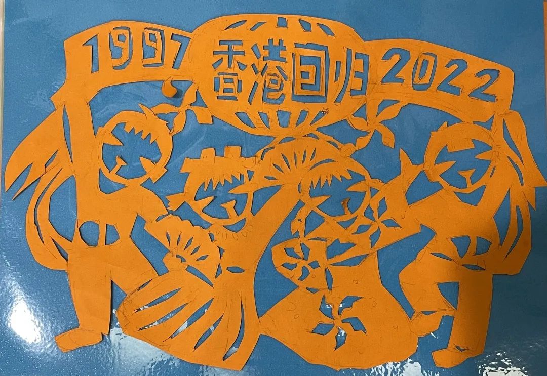 1658712592366042206.jpg