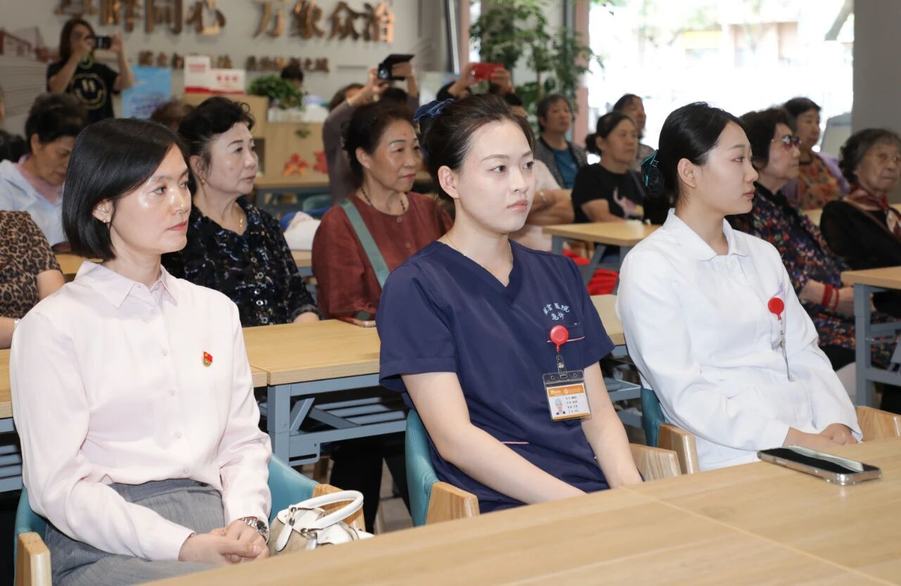 1761103080408097270.jpg 1761103080408097270.jpg