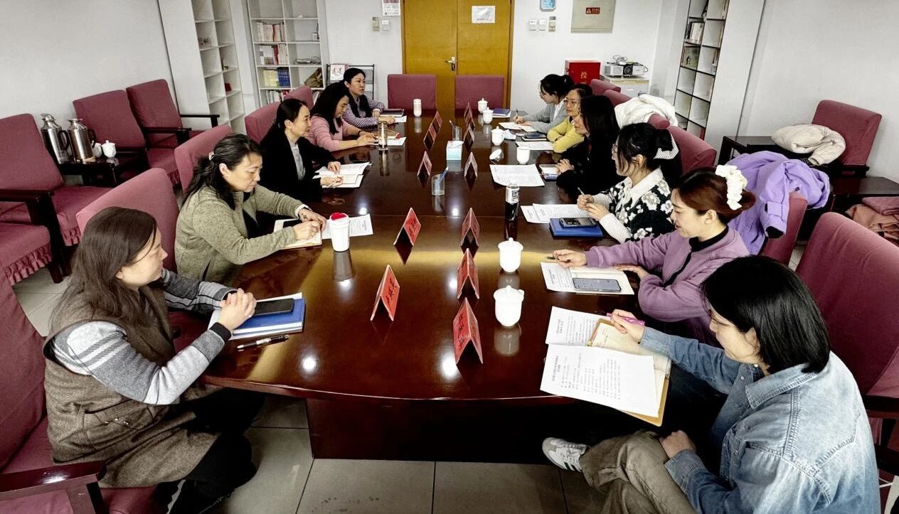 西城局队妇委会到区妇联走访交流座谈